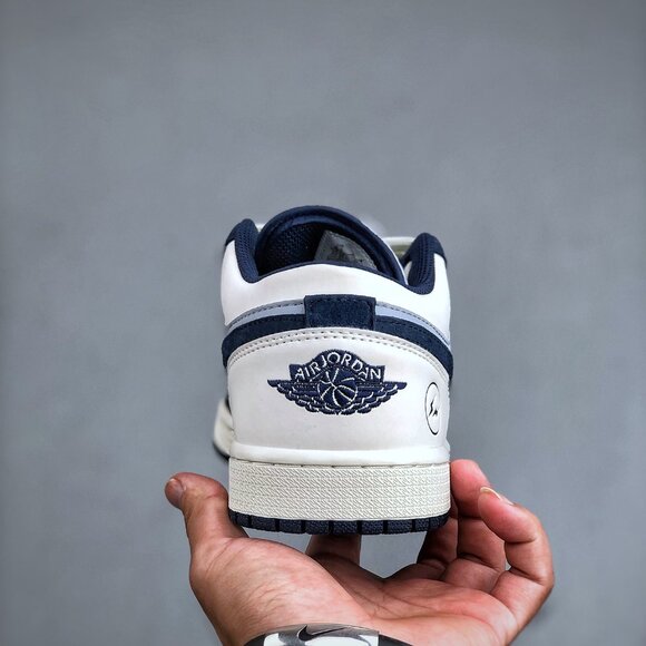 air jordan 1 low main image 7